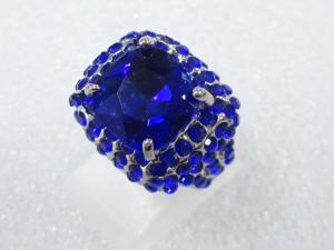 クリスタル　指輪(10号)